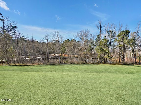 4th image of 8127 Kemper Ct