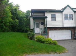 7257 Bren Ln, Eden Prairie, MN 55346