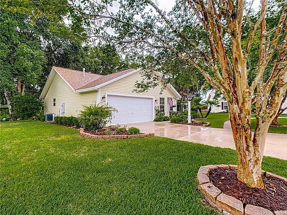 4th image of 102 Cherry Blossom Ln
