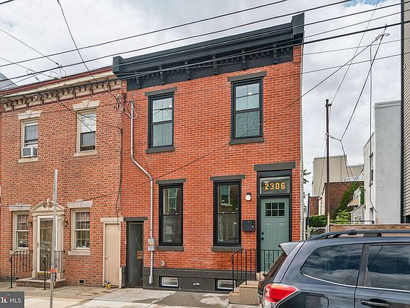2nd image of 2306 E Susquehanna Ave