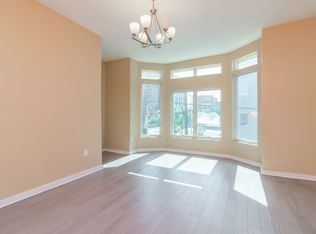 718 N 15th St #44, Philadelphia, PA 19130
