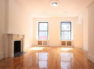 935 8th Ave APT 3, New York, NY 10019