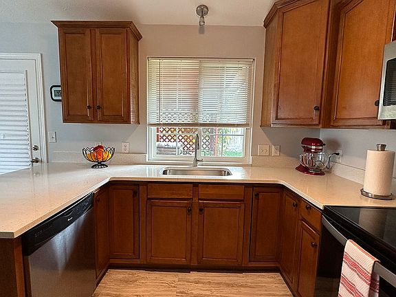 5th image of 2507 SW Soukup Dr