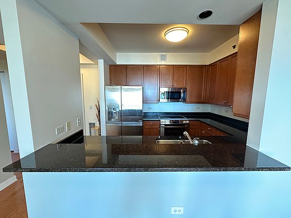 4th image of 130 N Garland Ct APT 1407