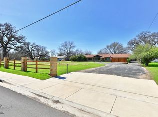 514 S Main St, Rising Star, TX 76471
