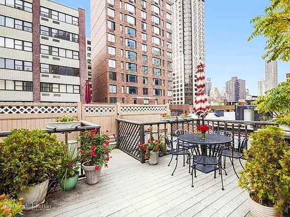 5th image of 403 E 90th St APT 4R