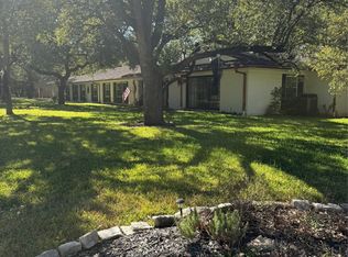 1650 Azteca Dr, Fort Worth, TX 76112