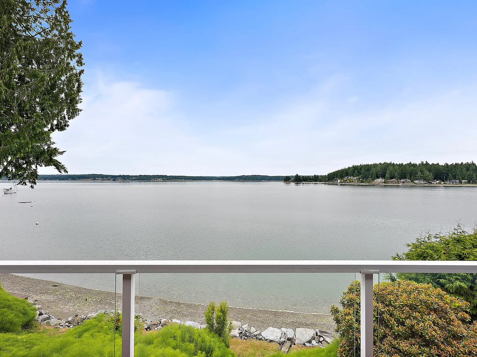 153 Maple Ln NW — Photo 3