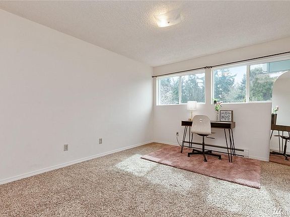 5th image of 15142 65th Ave S #111
