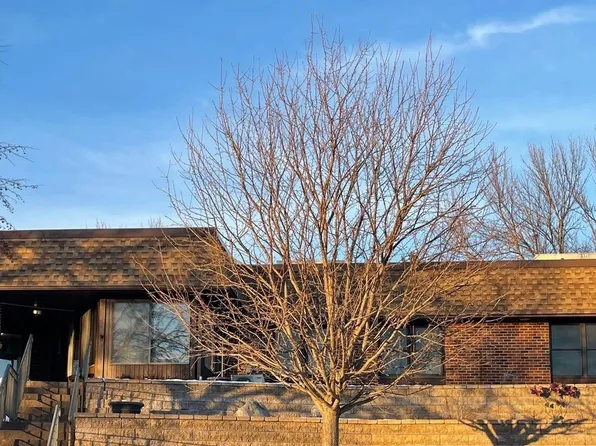 909 Luther Pl APT 117, Albert Lea, MN 56007