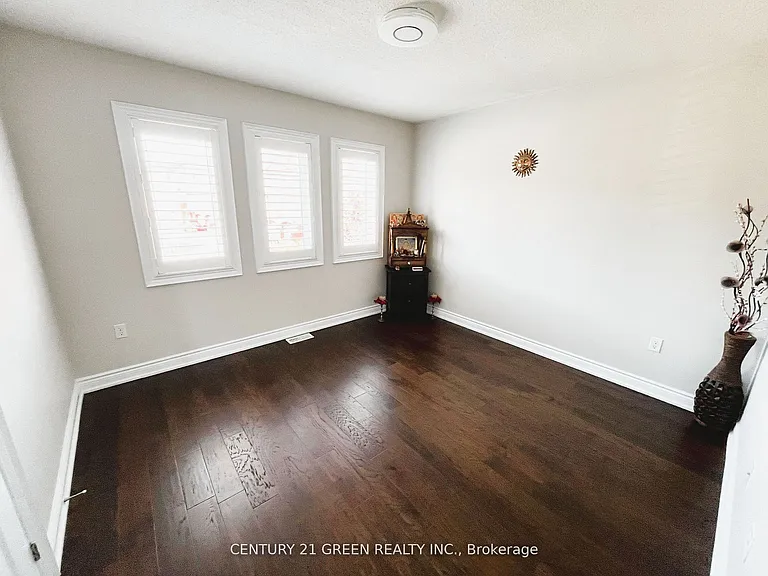 199 Windfields Farm Dr W — Photo 28