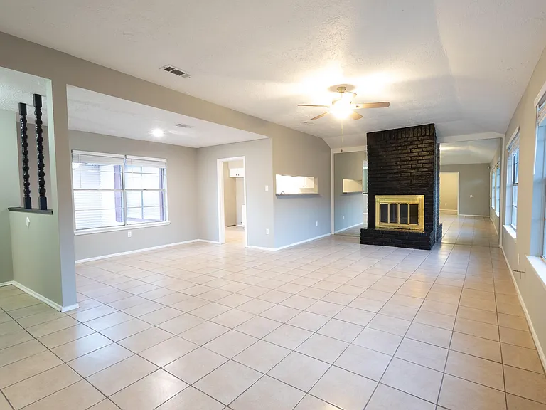 6542 Bridgegate Dr — Photo 9