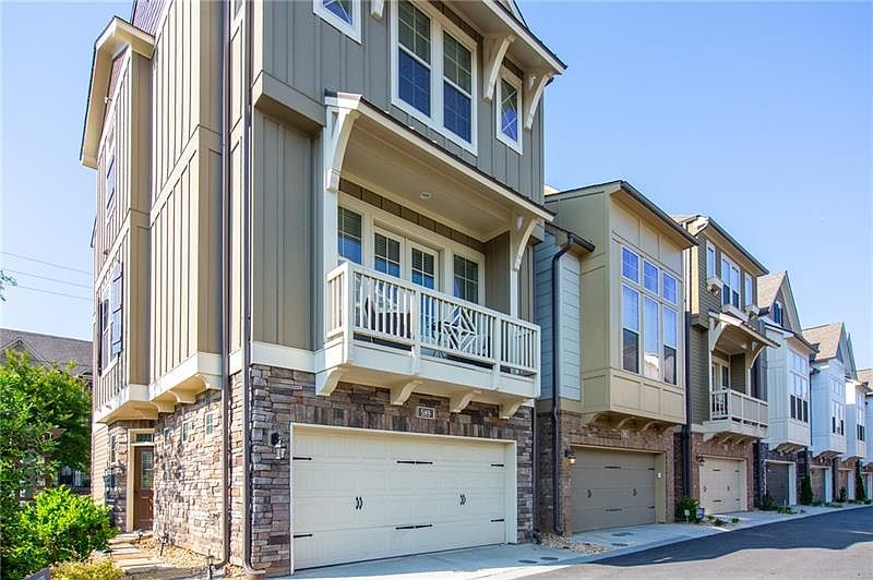 1st image of 589 Mirrormont Dr SE