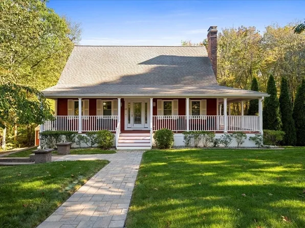 20 Leela Ln, Leicester, MA 01524