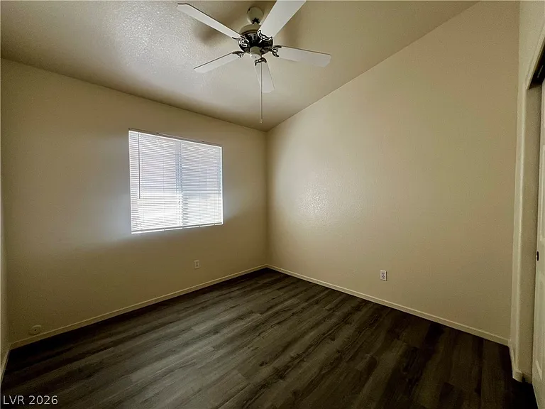 7100 Village Shore Ct — Photo 18