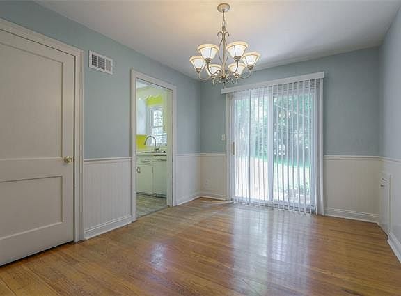 4th image of 8419 W 55th Ter