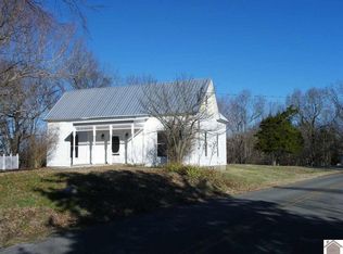 1927 Cypress Rd, Benton, KY 42025