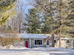 730 21 Mile Rd NW, Kent City, MI 49330