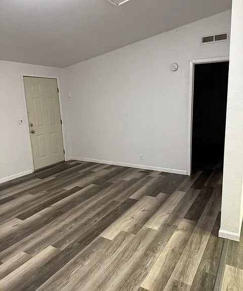 64 NE 11th Ave #64 — Photo 3