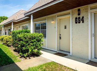 694 Green Valley Rd APT D5, Palm Harbor, FL 34683