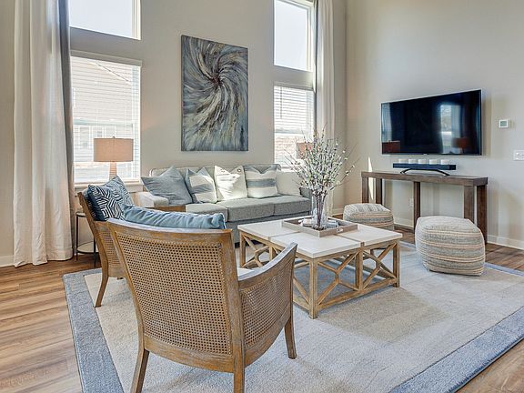 5th image of 1711 Lanister Ave #10