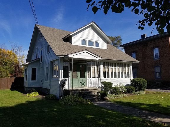 2nd image of 71 Rexford St