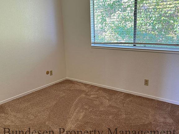 3rd image of 605 & 605A 7th St #7