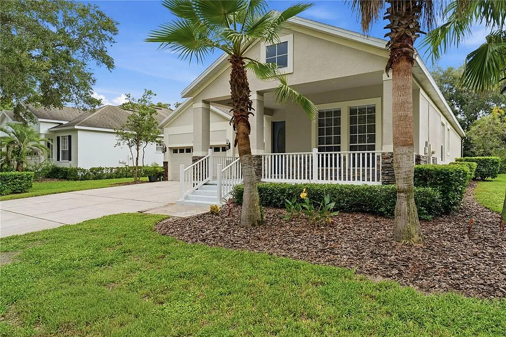 5 bed, 4.5 bath, 3265 sqft, $5,950 — Photo 3