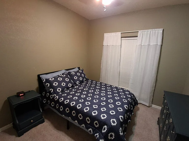 2142 Republic Ave — Photo 14