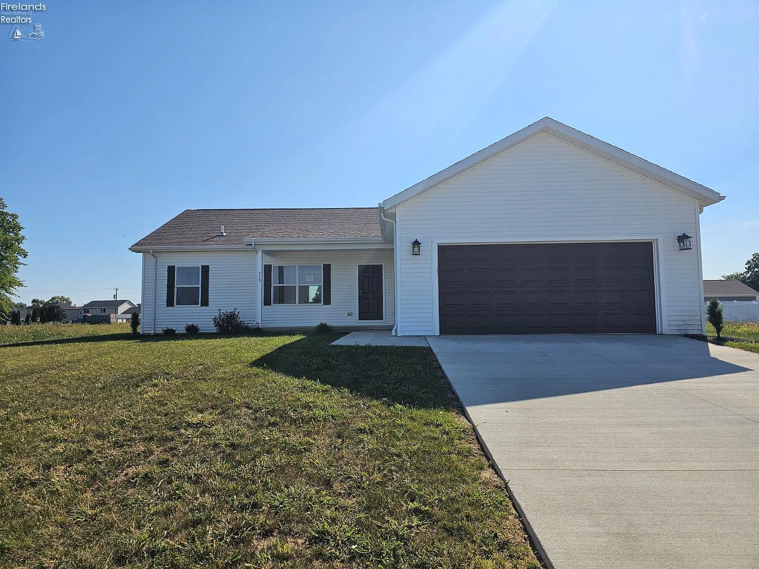 315 Ethan Dr photo 1