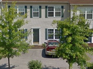 1045 Oak Tree Blvd NW, Christiansburg, VA 24073