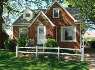 21701 Tracy Ave, Euclid, OH 44123