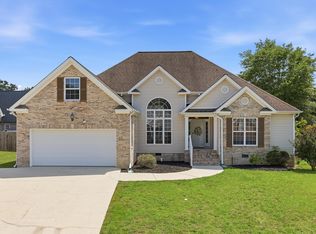8058 Squirrel Wood Ct, Ooltewah, TN 37363