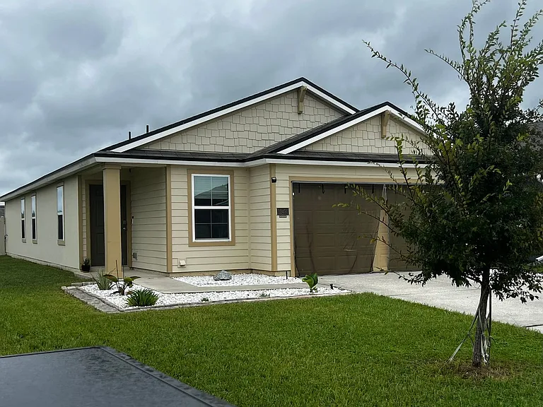12450 Russian Olive Rd — Photo 2