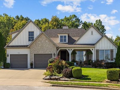 716 W Landsdowne Drive, Ozark, MO, 65721