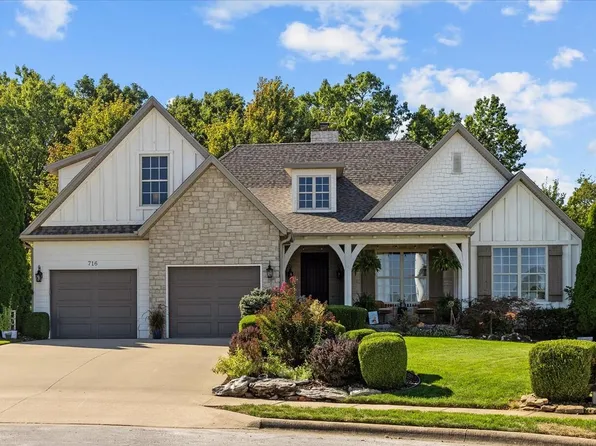 716 W Landsdowne Drive, Ozark, MO 65721
