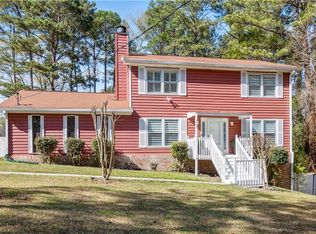3044 Periwinkle Dr, Snellville, GA 30078