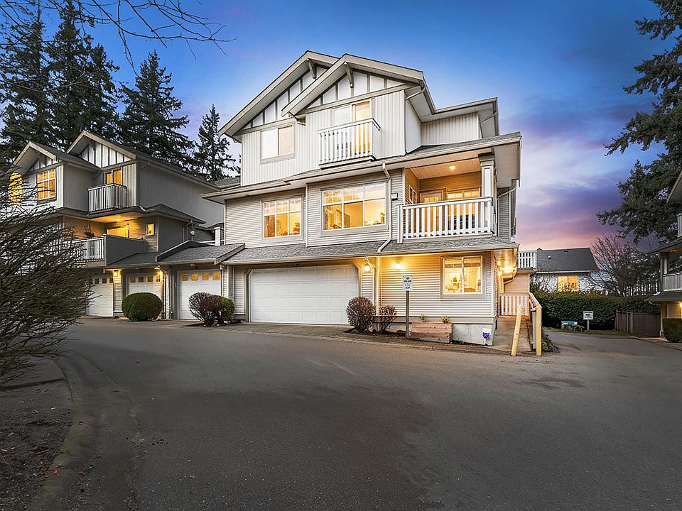 1st image of 2733 Parkway Dr #11
