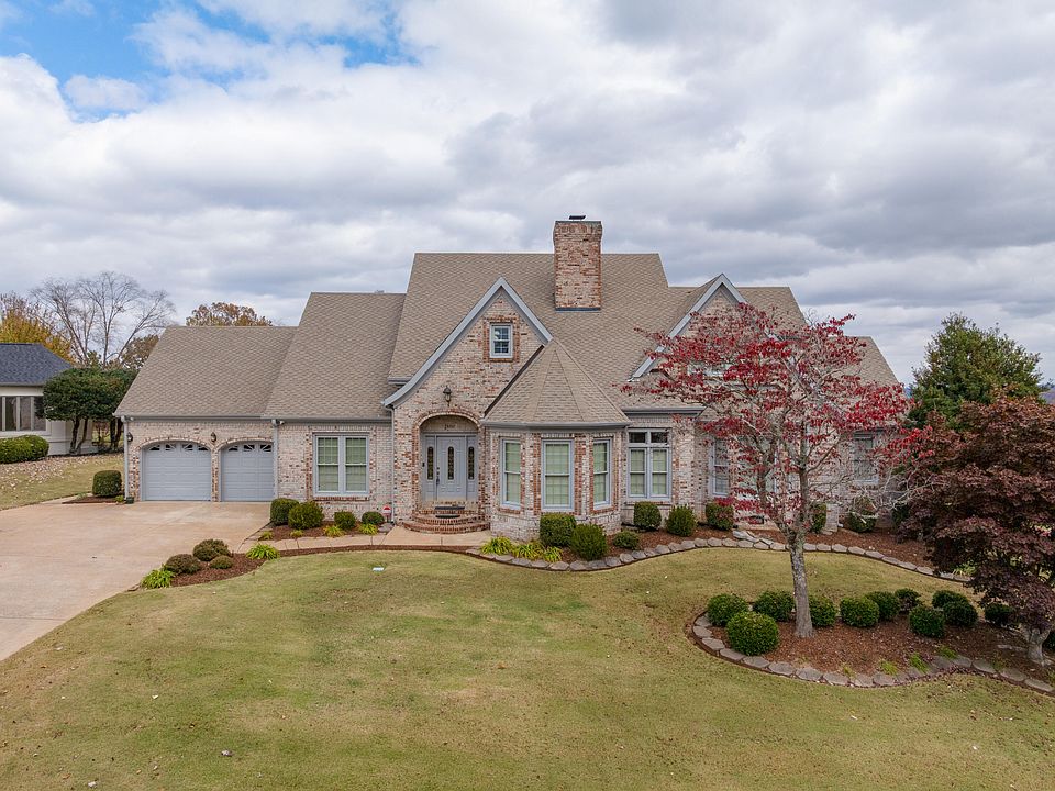 1st image of 5701 Topsail Greens Dr