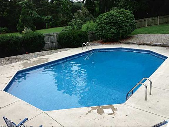 4th image of 145 Hany Ln
