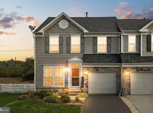 259 Maple Dr, Hanover, PA 17331