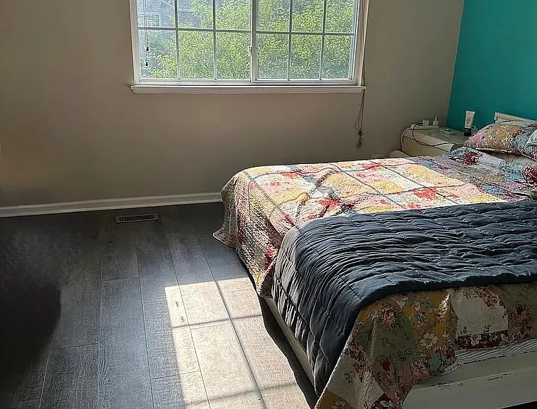 318 Abington Woods Dr — Photo 12