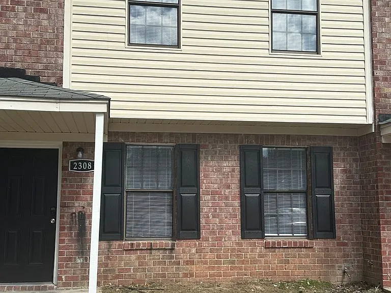 2308 Applebee Way — Photo 1