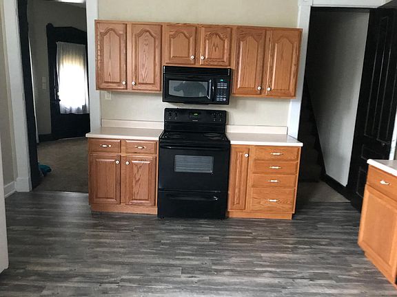 Kitchen with new floor