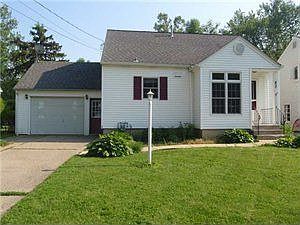1st image of 83 Robert St