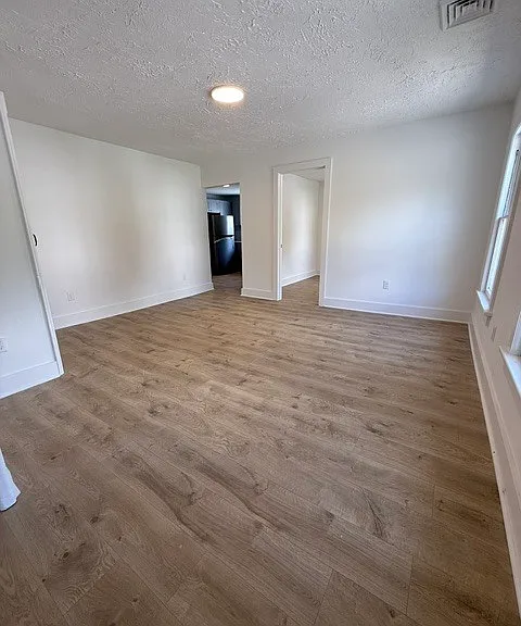 667 S Britain Rd #C — Photo 2