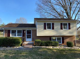 106 Ogden School Rd, Kernersville, NC 27284
