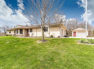 13305 Spencer Rd, Milford, MI 48380