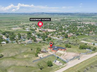 908 W H St, Edgemont, SD 57735