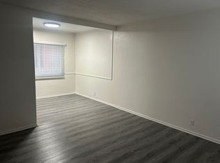 3409 W 104th St APT 6, Inglewood, CA 90303